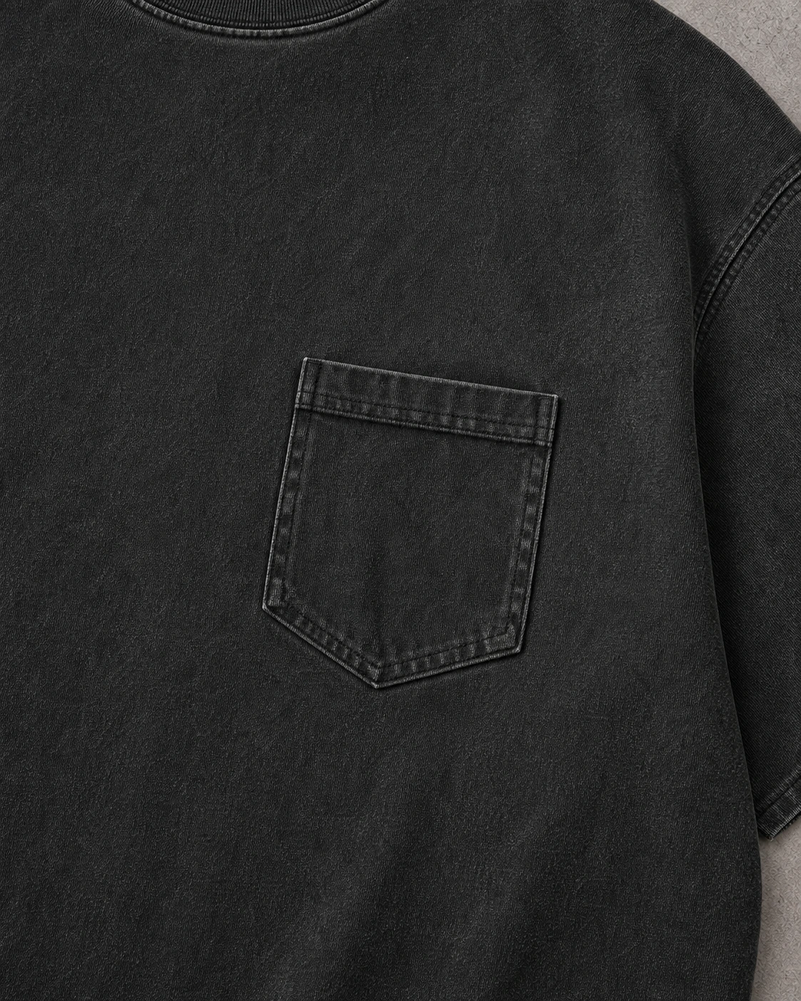 HEAVYWEIGHT POCKET TEE 왼쪽 가슴 패치 포켓 디지털 디테일