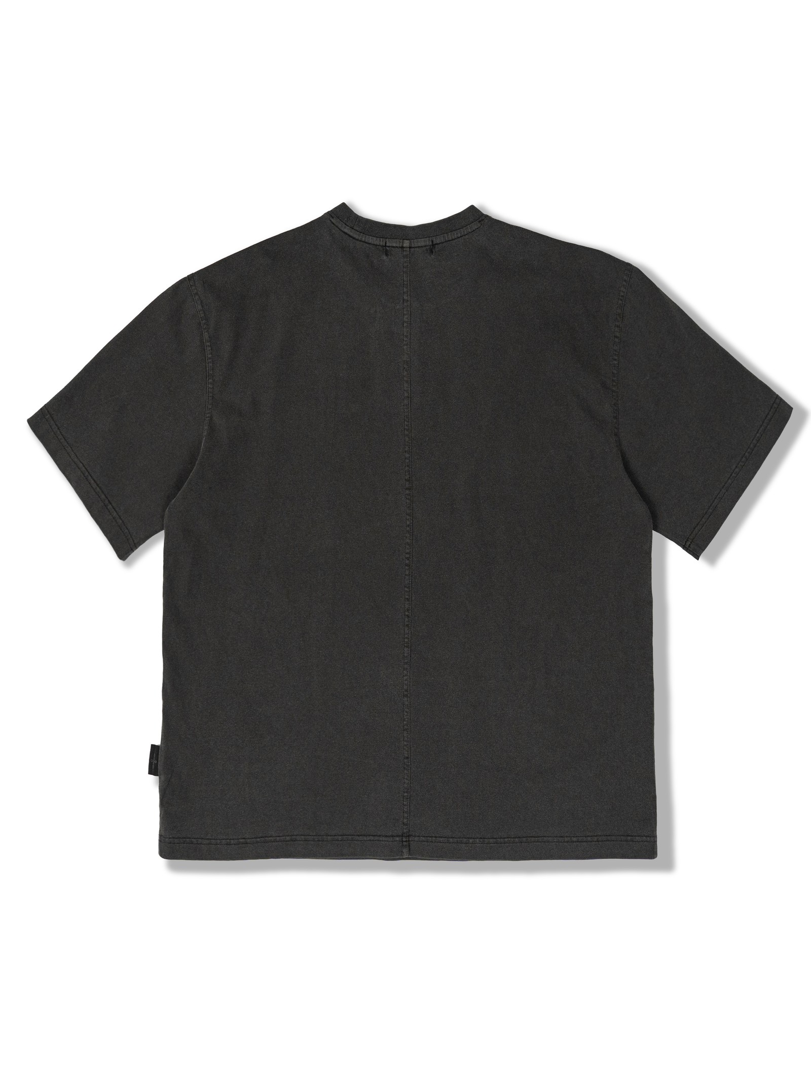 WASHED CHARCOAL HEAVYWEIGHT TEE 실물 촬영 · 뒷면 제품 사진