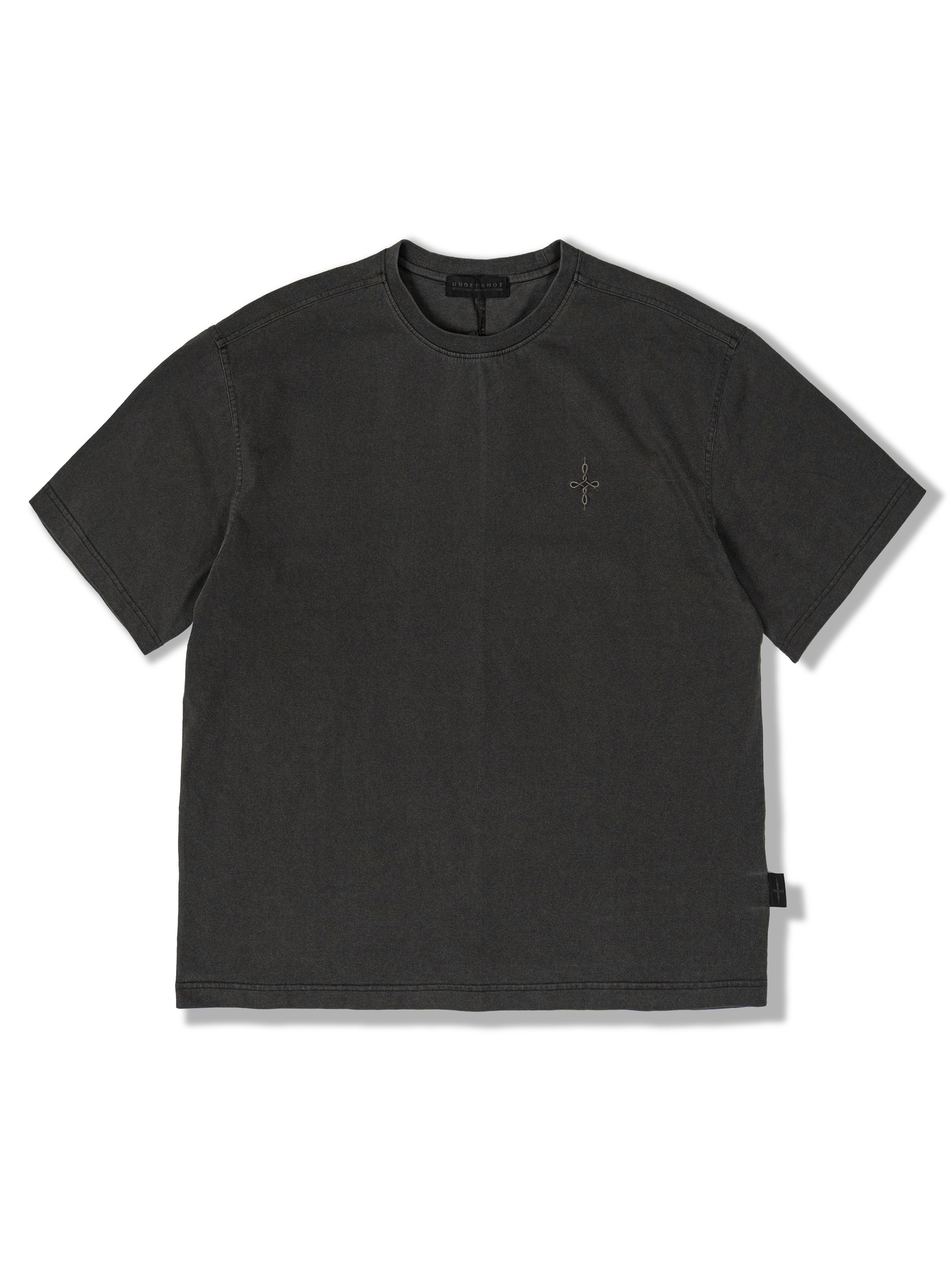 WASHED CHARCOAL HEAVYWEIGHT TEE 실물 촬영 · 앞면 제품 사진